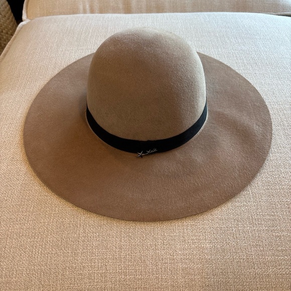 Scotch & Soda Accessories - Scotch & Soda Brown Hat with Black Accent